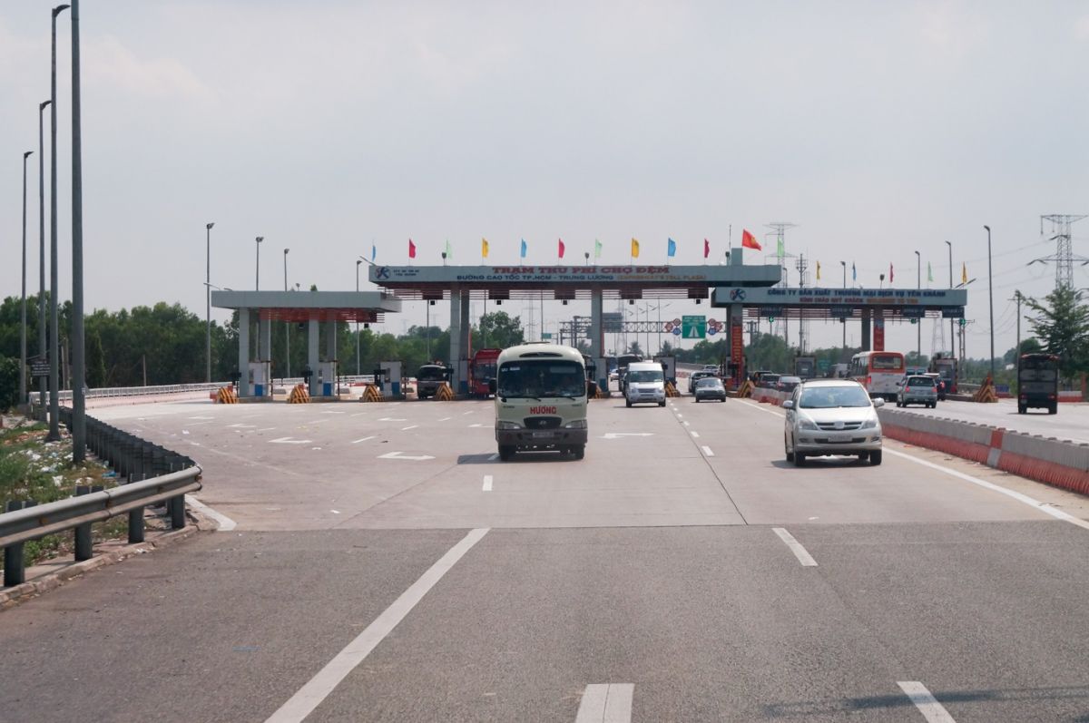 Trạm thu phí cao tốc TP HCM Trung Lương